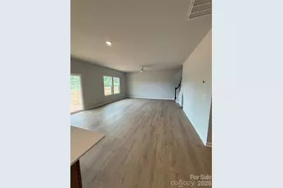 1657 Piper Creek Avenue, Newton, NC 28658 - Photo 5