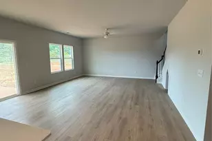 1657 Piper Creek Ave, Newton, NC 28658 - Photo 5