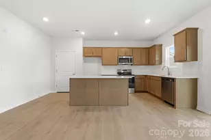 1657 Piper Creek Ave, Newton, NC 28658 - Photo 5