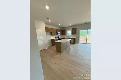 1657 Piper Creek Avenue, Newton, NC 28658 - Photo 3