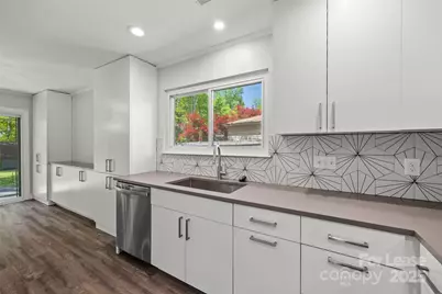 6801 Stillmeadow Drive, Charlotte, NC 28277 - Photo 27