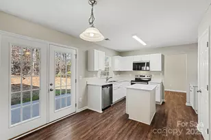 1655 Summit Ridge Ln, Kannapolis, NC 28083 - Photo 7