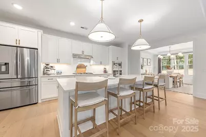 6931 Providence Lane W, Charlotte, NC 28226 - Photo 11