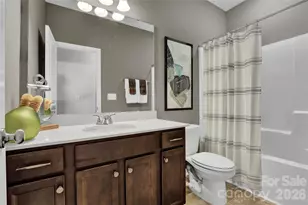 928 Leyna Ct, Newton, NC 28658 - Photo 5