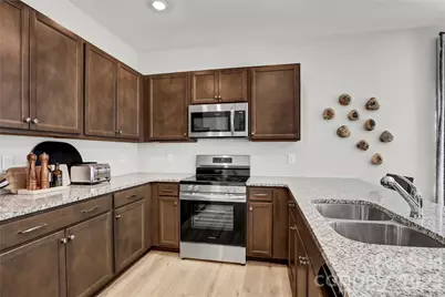 928 Leyna Court, Newton, NC 28658 - Photo 11