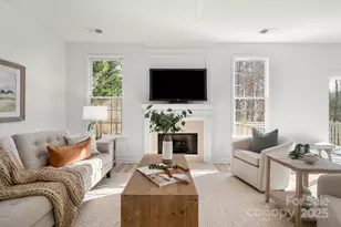 7735 Beaker Ct, Charlotte, NC 28269 - Photo 9