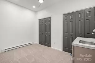 7735 Beaker Ct, Charlotte, NC 28269 - Photo 31