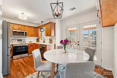 10105 Sparkling Brook Court, Charlotte, NC 28214 - Photo 7