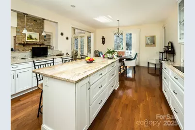 123 Orvis Stone Circle, Biltmore Lake, NC 28715 - Photo 9