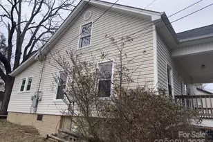 410 Spruce St SW, Lenoir, NC 28645 - Photo 3