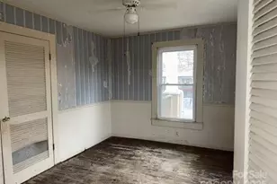 410 Spruce St SW, Lenoir, NC 28645 - Photo 13