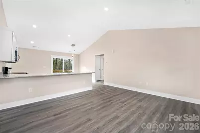 407 Queens Road, Gastonia, NC 28052 - Photo 9