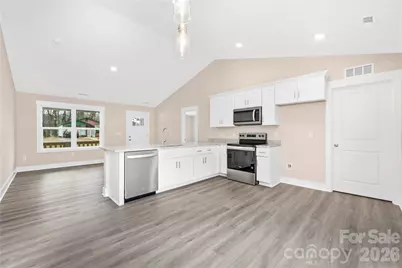 407 Queens Road, Gastonia, NC 28052 - Photo 11