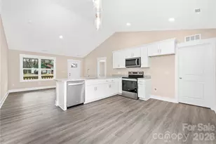 407 Queens Rd, Gastonia, NC 28052 - Photo 11