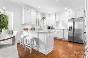 9800 Chatham Oaks Trail, Charlotte, NC 28210 - Photo 13