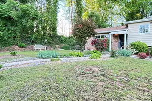 212 Newland Pl NW, Lenoir, NC 28645 - Photo 3
