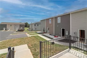 3973 Newhall Dr NW, Hickory, NC 28601 - Photo 39