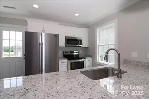 3973 Newhall Dr NW, Hickory, NC 28601 - Photo 15