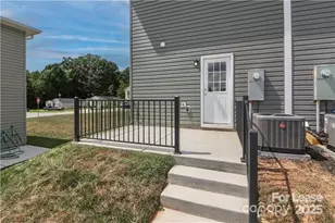 3973 Newhall Dr NW, Hickory, NC 28601 - Photo 37