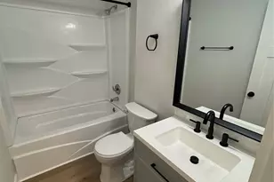 824 Flint St, Lincolnton, NC 28092 - Photo 15