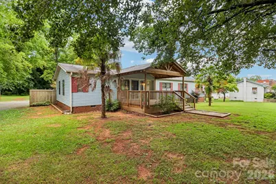 122 S Main Street, New London, NC 28127 - Photo 3