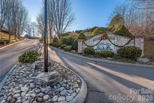 122 Outlook Cir, Swannanoa, NC 28778 - Photo 21