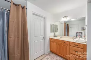 122 Outlook Cir, Swannanoa, NC 28778 - Photo 17