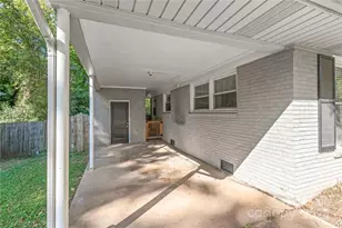 810 Hartford Ave, Charlotte, NC 28209 - Photo 11
