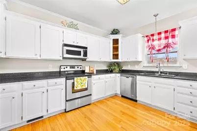 107 Dove Meadow Lane, Statesville, NC 28625 - Photo 15