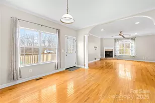 107 Dove Meadow Ln, Statesville, NC 28625 - Photo 9