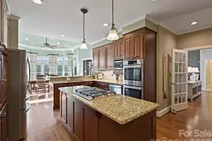 433 Landsbury Dr, Waxhaw, NC 28173 - Photo 17