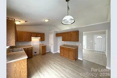 3214 Atlas Drive, Charlotte, NC 28269 - Photo 5