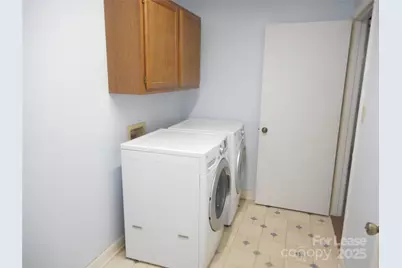 10749 Colony Woods Drive, Charlotte, NC 28277 - Photo 9