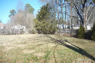 10749 Colony Woods Dr, Charlotte, NC 28277 - Photo 15