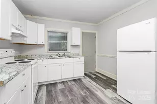 2701 Watson Dr, Charlotte, NC 28208 - Photo 21