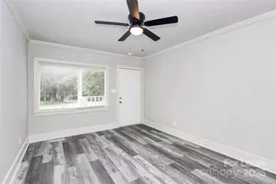 2701 Watson Dr, Charlotte, NC 28208 - Photo 7