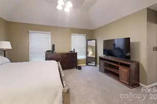 137 N Shore Dr, Cherryville, NC 28021 - Photo 17