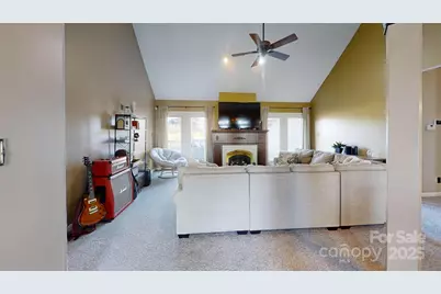 137 N Shore Drive, Cherryville, NC 28021 - Photo 3