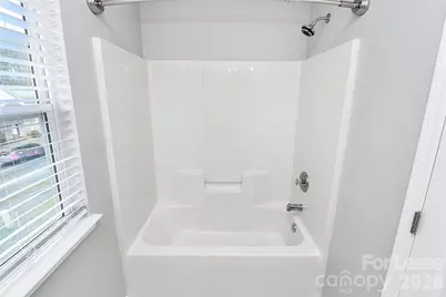 1040 Crestdale Crossing Drive, Matthews, NC 28105 - Photo 19