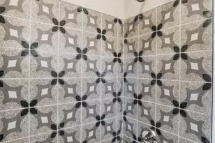 5326 Dolphin Ln, Charlotte, NC 28215 - Photo 19