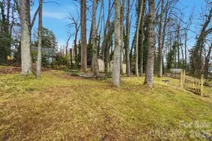 5326 Dolphin Ln, Charlotte, NC 28215 - Photo 25