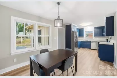 5326 Dolphin Lane, Charlotte, NC 28215 - Photo 7