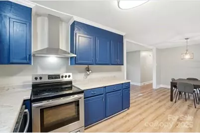 5326 Dolphin Lane, Charlotte, NC 28215 - Photo 9