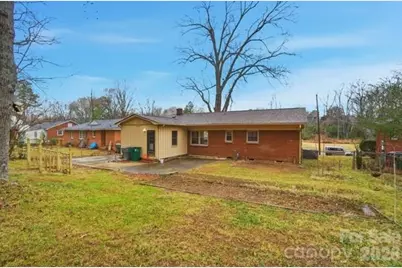 5326 Dolphin Lane, Charlotte, NC 28215 - Photo 27