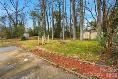 5326 Dolphin Lane, Charlotte, NC 28215 - Photo 23