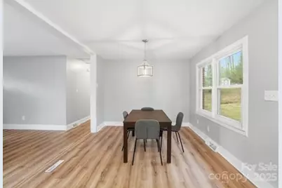 5326 Dolphin Lane, Charlotte, NC 28215 - Photo 5