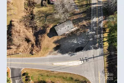 701 Dana Road, Hendersonville, NC 28792 - Photo 9