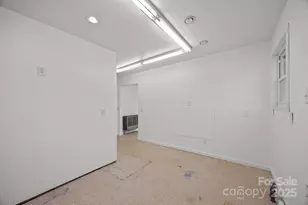 701 Dana Rd, Hendersonville, NC 28792 - Photo 25