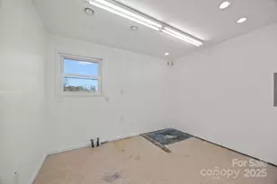 701 Dana Rd, Hendersonville, NC 28792 - Photo 23