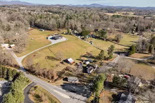 701 Dana Rd, Hendersonville, NC 28792 - Photo 11